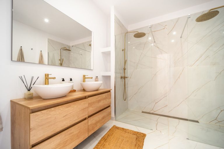 c89b3a2c9dbdbe454bd6a143e3cfe20e - 15