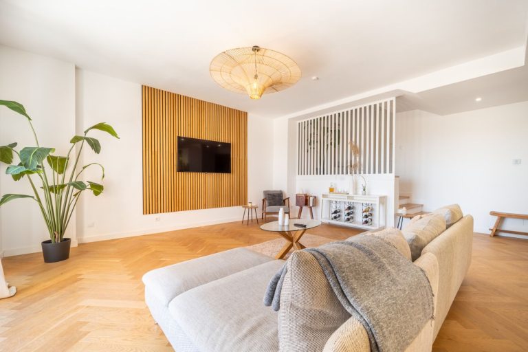 c89b3a2c9dbdbe454bd6a143e3cfe20e - 7