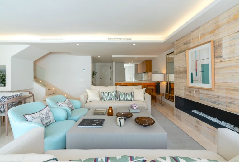 c932654b5ade1c942d8cbe51aec6735e - 6