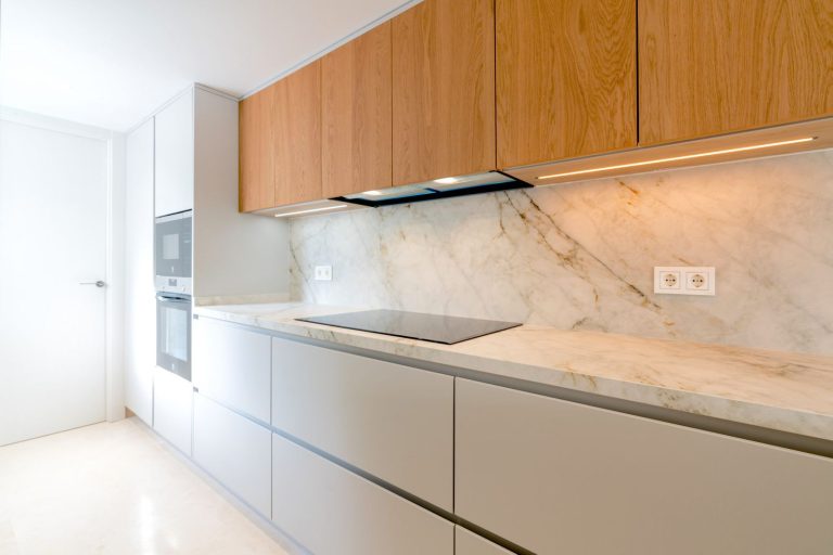 c932654b5ade1c942d8cbe51aec6735e - 9