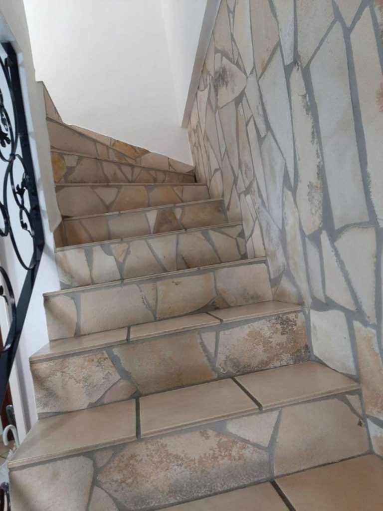 cb37153eb7e1569bd3d1a16e7bb100eb - 12