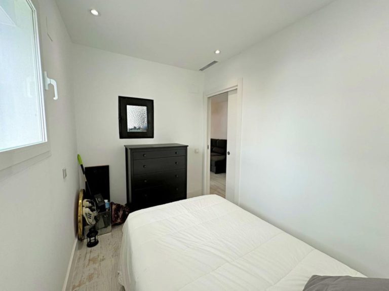 cbec3b4b773ce4f2b76bbdfbb9e4377d - 13