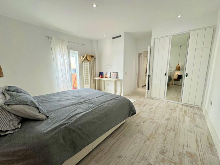 cbec3b4b773ce4f2b76bbdfbb9e4377d - 9