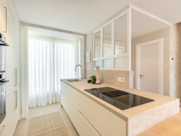 cce929146bcc3a891cc4d956c09bf0be - 10