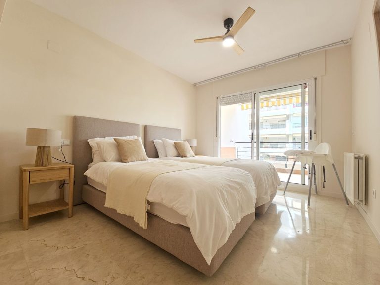 cdce576bb885d37d2feb8c7234aa8918 - 12