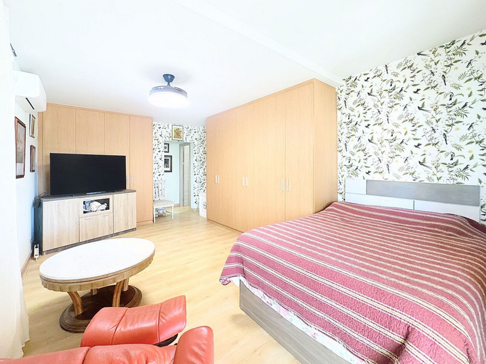 ce171bb0ce5933e6ace1a7859a7699f8 - 11