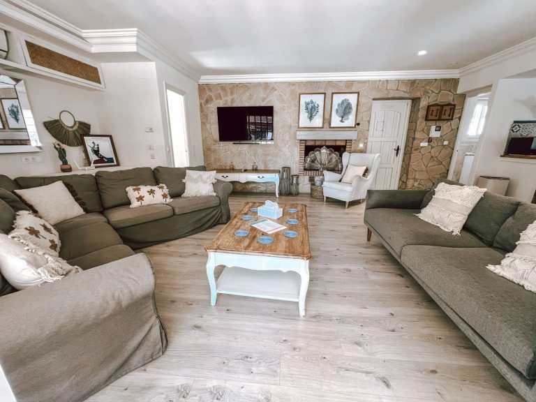 ce42604de4ecc93d0ecf72f49a0890fa - 8