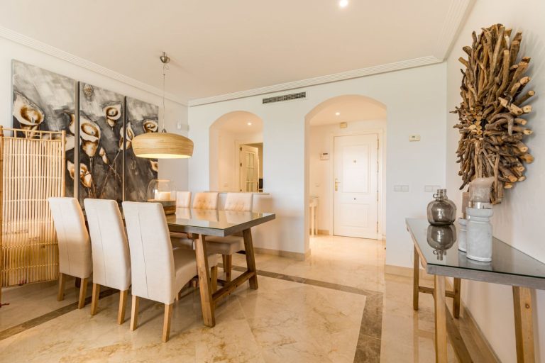 ce60f2552a884972ce8f9cea8f6de7e3 - 4