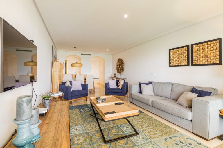 ce60f2552a884972ce8f9cea8f6de7e3 - 5