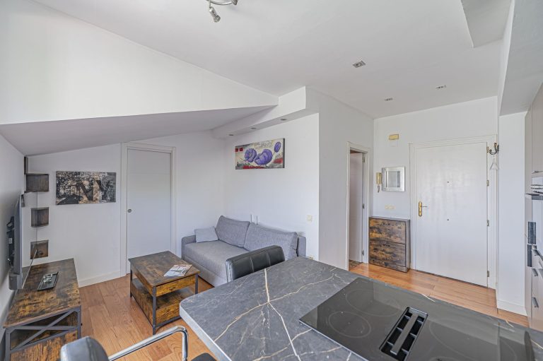 cf8c349a3b37a512dc734be6b2a9f51d - 10