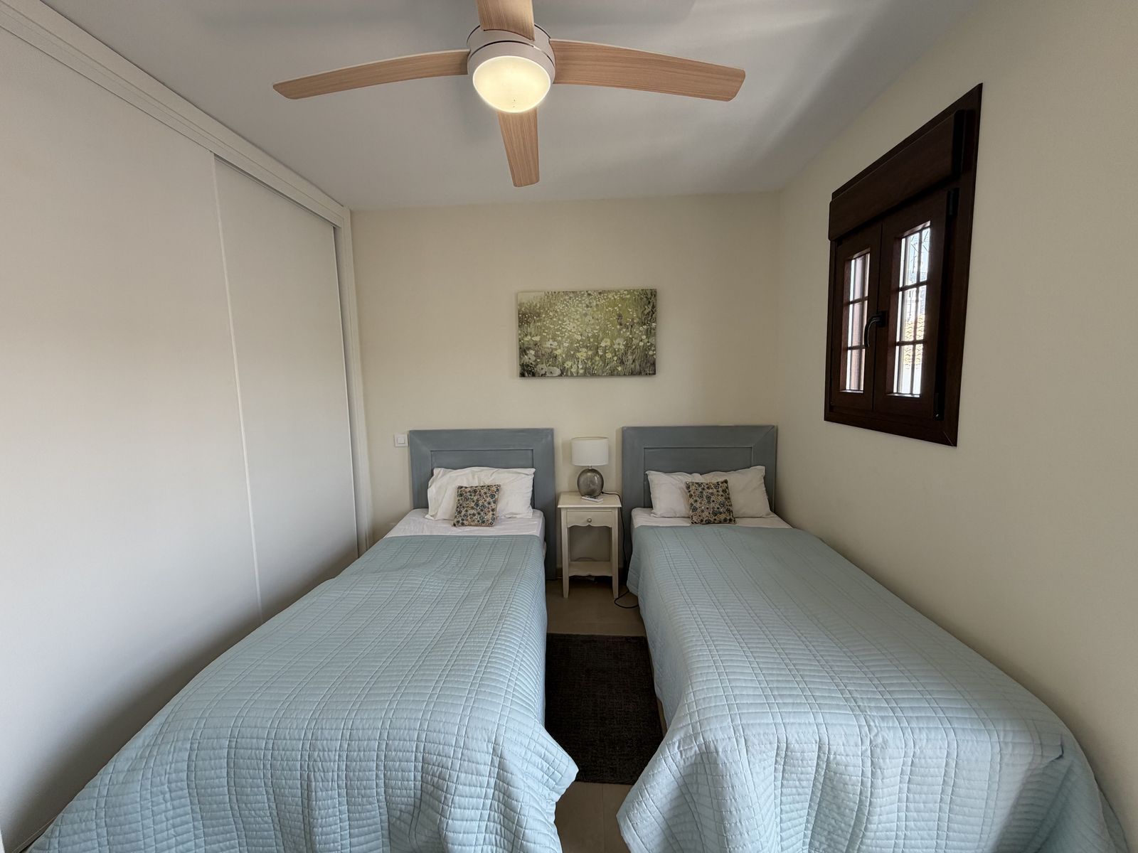 d075106d73f12776c3135e2495f4b829 - 14