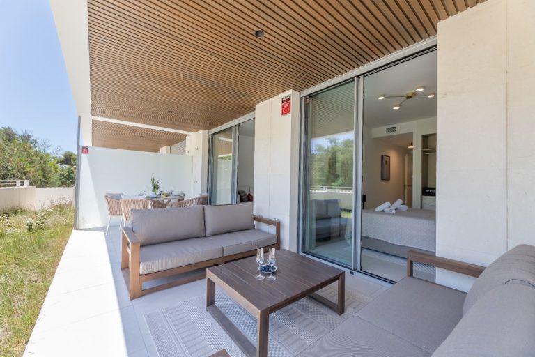 d0c9cb8ce2720d19394dffd568acca46 - 9