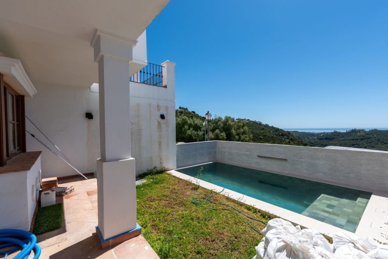 d11066232fa563a330b200b0589f3573 - 16