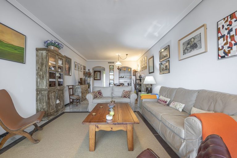 d13c5090c6aa007f3b4e5d7db38191a8 - 9