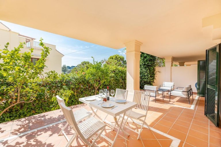 d158af37124581f82c3fef57b0e0e05b - 14