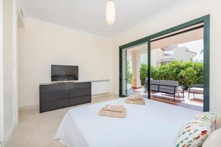 d158af37124581f82c3fef57b0e0e05b - 8