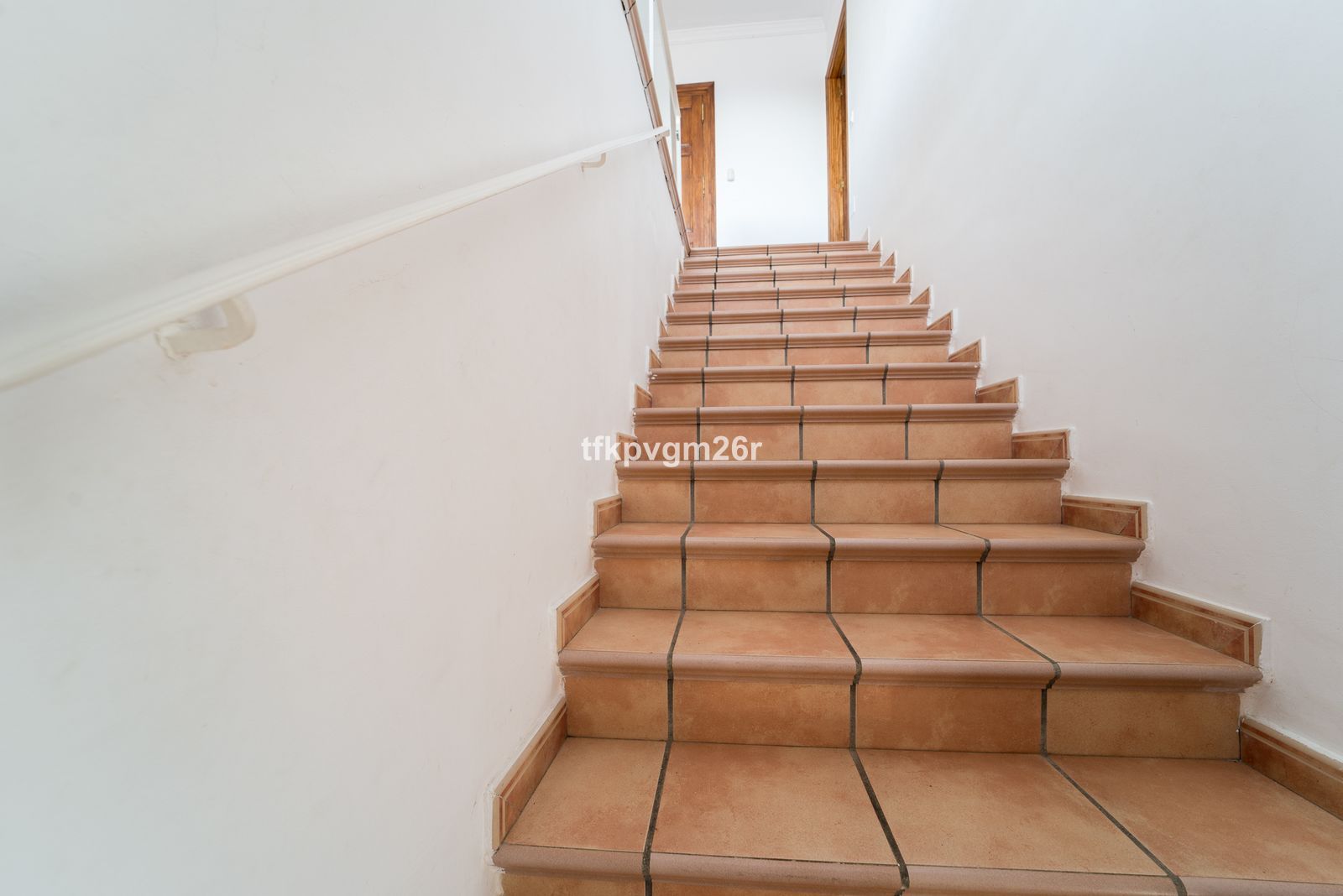 d18a4297afe284f35a64ce111beca700 - 15