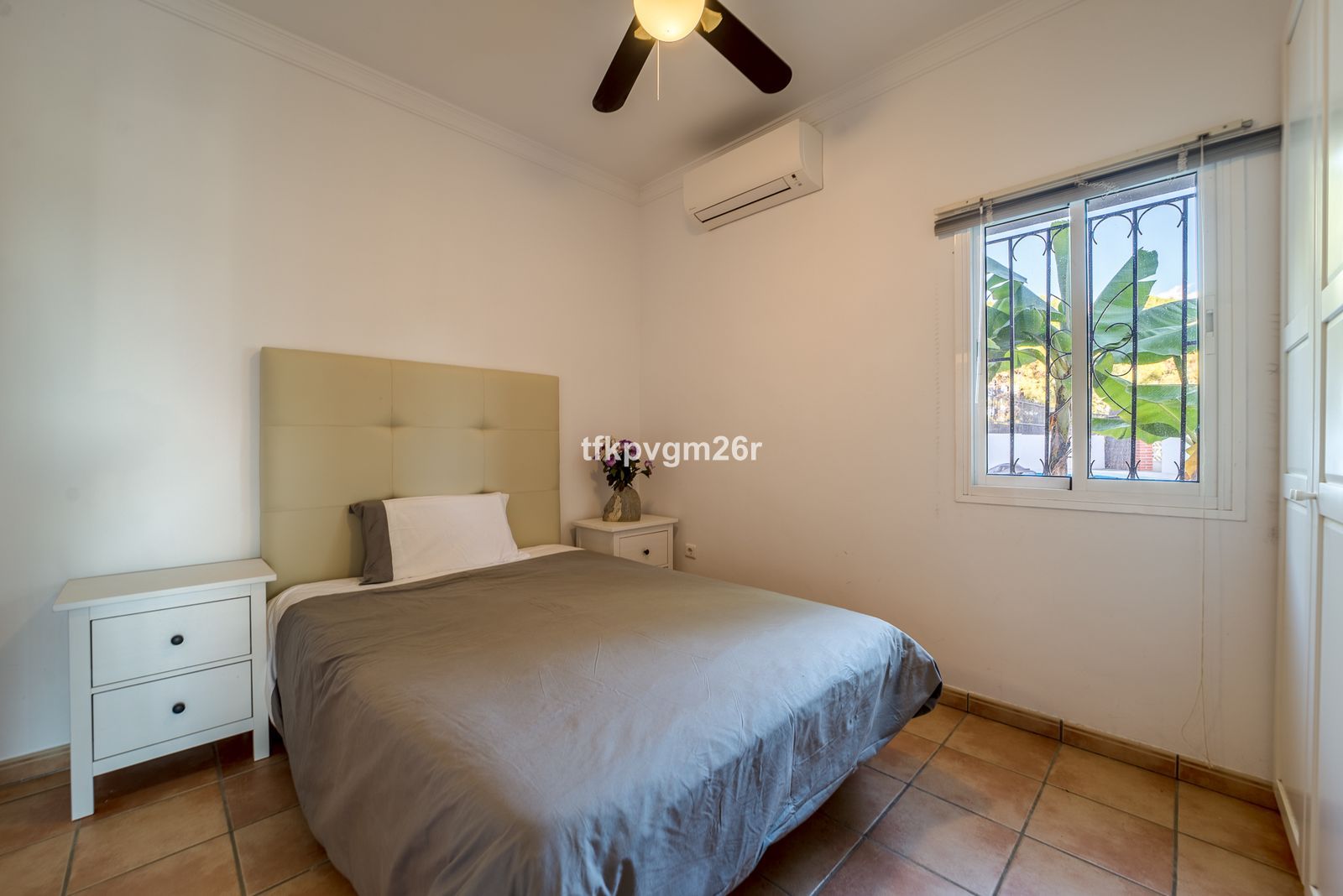 d18a4297afe284f35a64ce111beca700 - 8