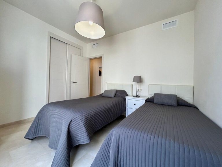 d2c6502efb215eae267271b351a2a3b8 - 13