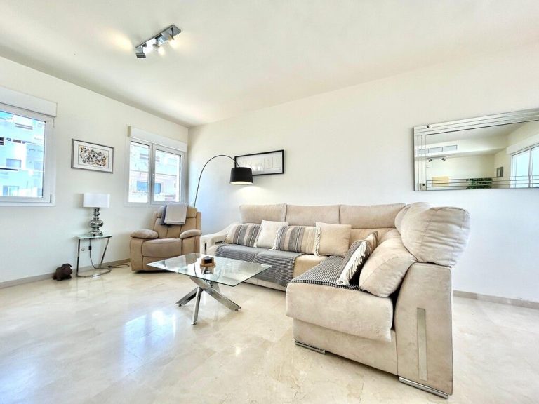 d2c6502efb215eae267271b351a2a3b8 - 7