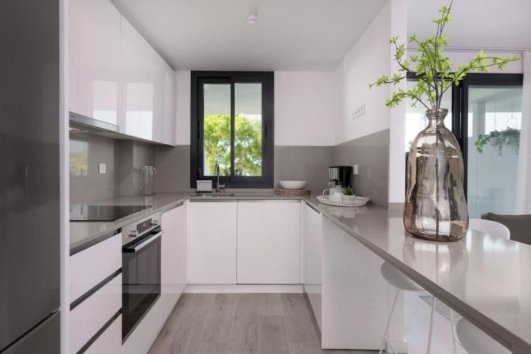 d3745aa9a5a31baf858965f20832de4e - 10