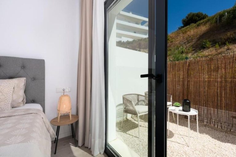 d3745aa9a5a31baf858965f20832de4e - 14