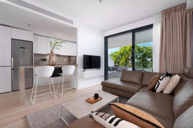 d3745aa9a5a31baf858965f20832de4e - 2