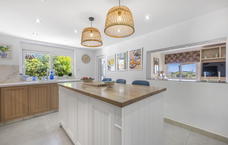 d3a7f37f0ed93eb1b71432e4bd46aaf3 - 10