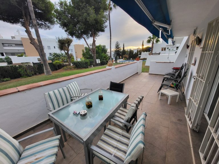 d437207328137aeec4c38663d66200e9 - 2