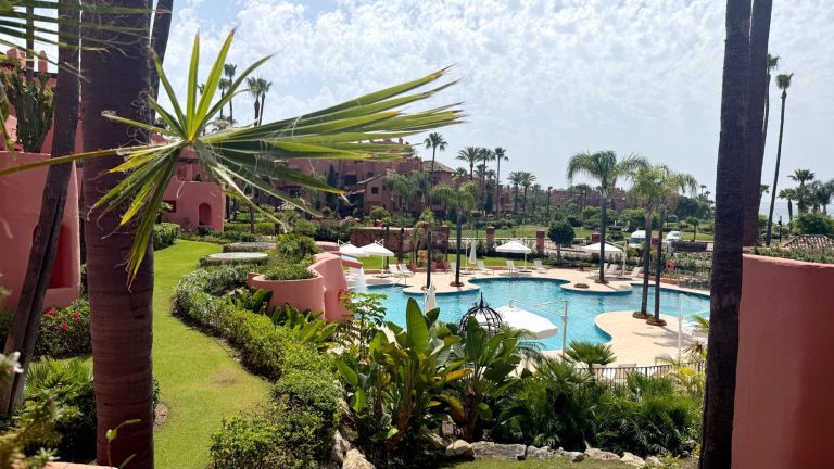 d5417ab4d400a0ce7262021fc870559d - 2