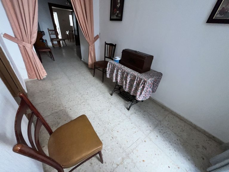 d66ff31a7b330f12a149c78e637f0a73 - 13