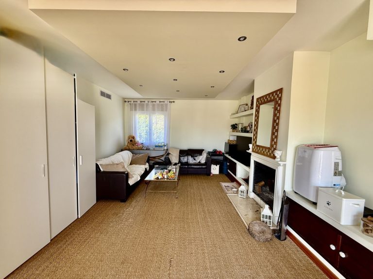 d840edd470dfbd5a7434fef21f3b5c8d - 7