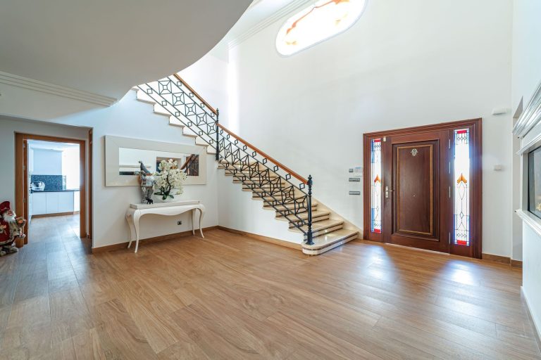 d8678c607a0e21b2de903c7455fa196b - 5