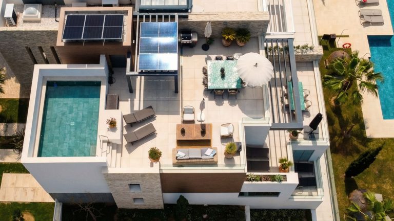 d875f8caef69b9294c9e1b1c6963aa13 - 1