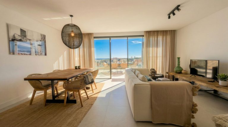 d875f8caef69b9294c9e1b1c6963aa13 - 9