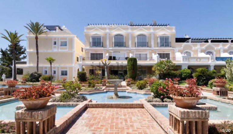 d97721070b6df0ca0f41913fa5e2dd2d - 2