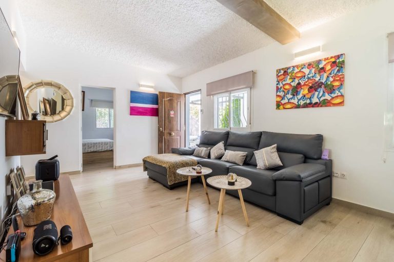 da9bb570934d57327e420e9dc4666a06 - 8