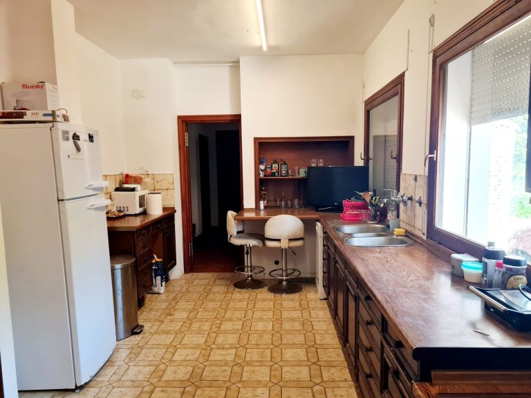 daa85688d07879d9b62fcc80a01296d1 - 15