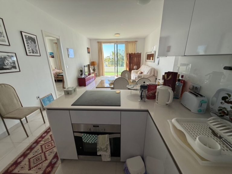 db9942cc5d636d83d8b50859f1d0aa0e - 10