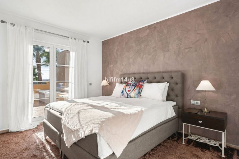 dc70b234046a3e5da4a9db4113695cfd - 11