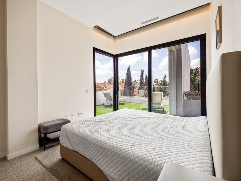 dc759c4d532981eef2e768181662d67e - 15