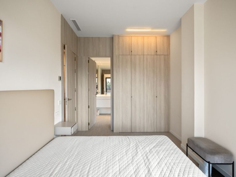 dc759c4d532981eef2e768181662d67e - 16