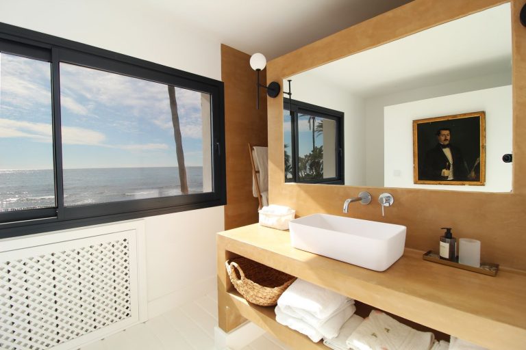 df01b850a0583087cc6a874ef5639cc2 - 14