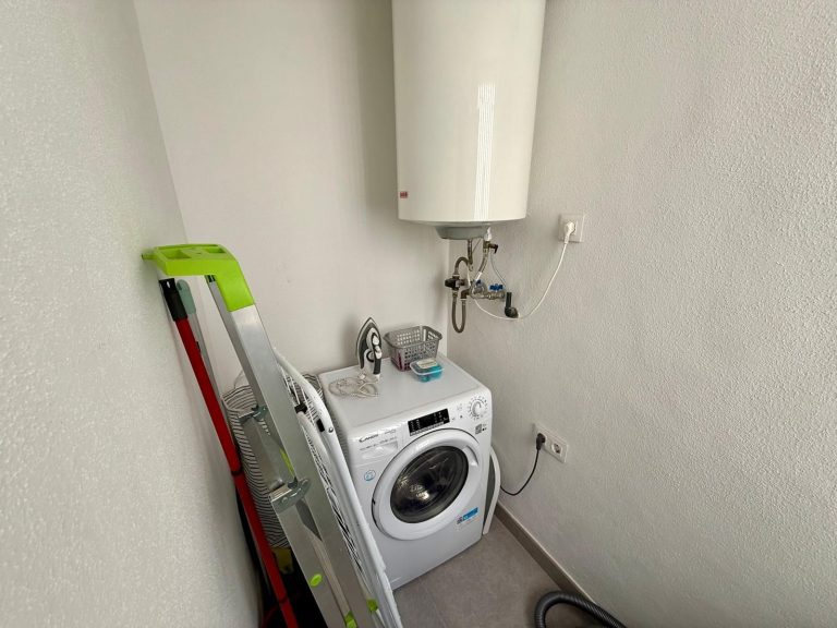 df77fb9e94815a1c87ca978aa3f3d90b - 12