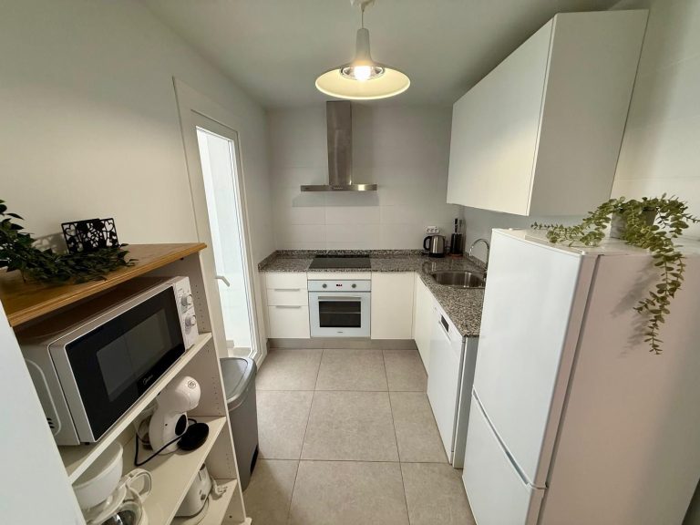 df77fb9e94815a1c87ca978aa3f3d90b - 4