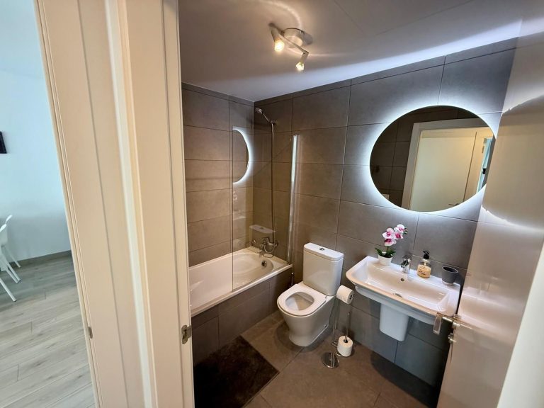 df77fb9e94815a1c87ca978aa3f3d90b - 7