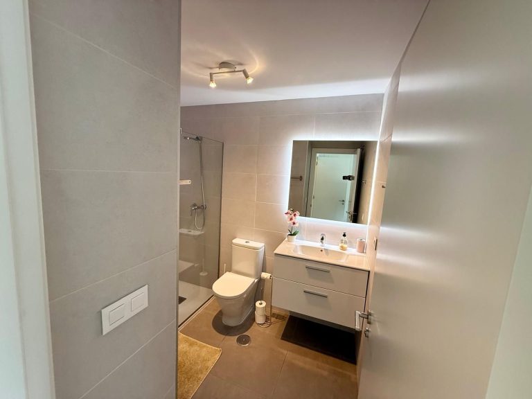 df77fb9e94815a1c87ca978aa3f3d90b - 8