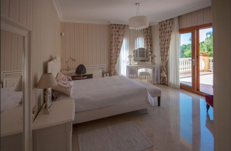 e0f18c620956603ffd4204f39a2cbfff - 8