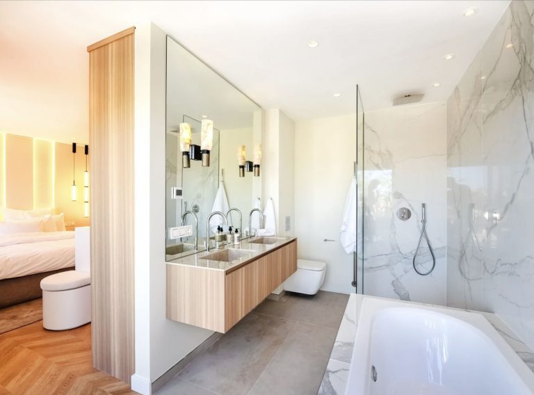 e1f94c93a802ced6f94225858905a3b2 - 7