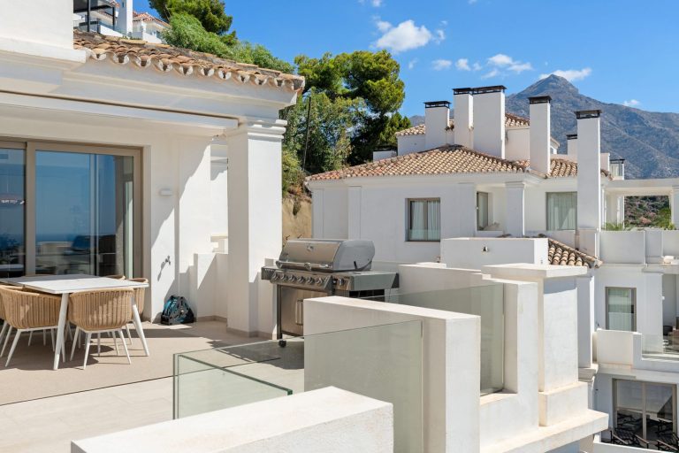 e2db8b38ae9a5e920f0911aca742bb2c - 2